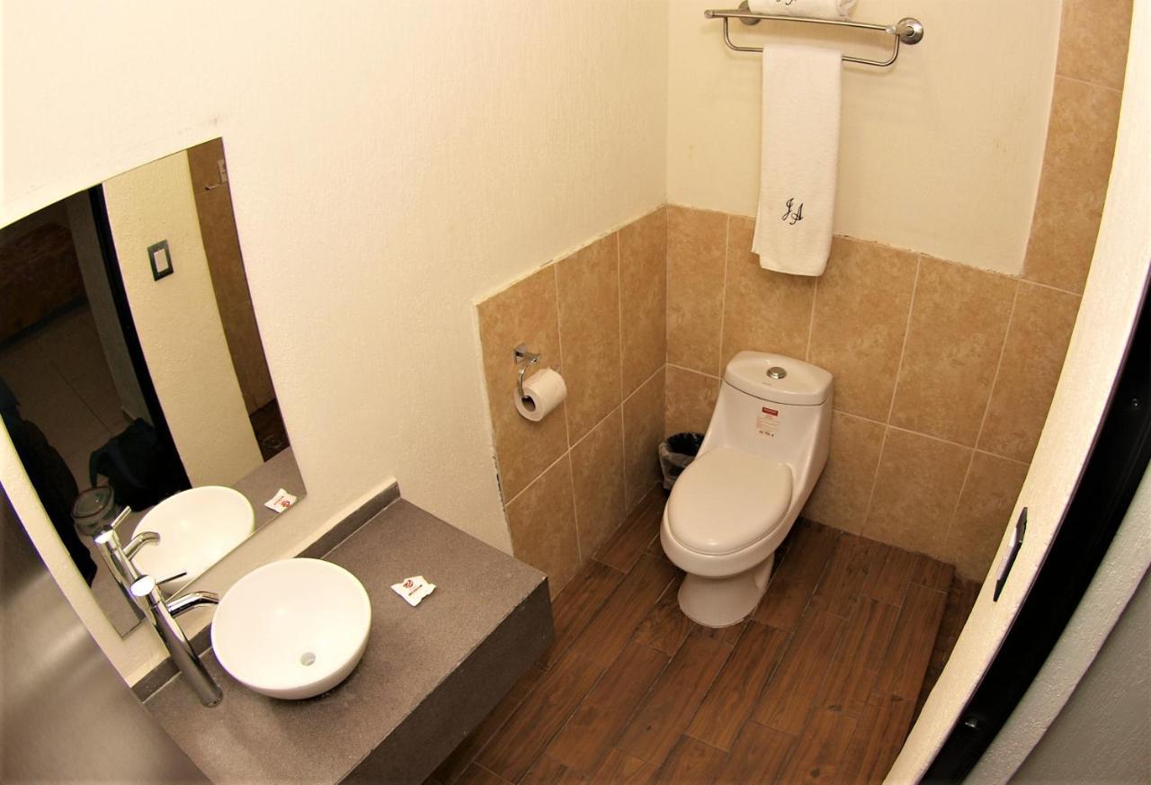 Hotel Jorge Alejandro Guadalajara Buitenkant foto