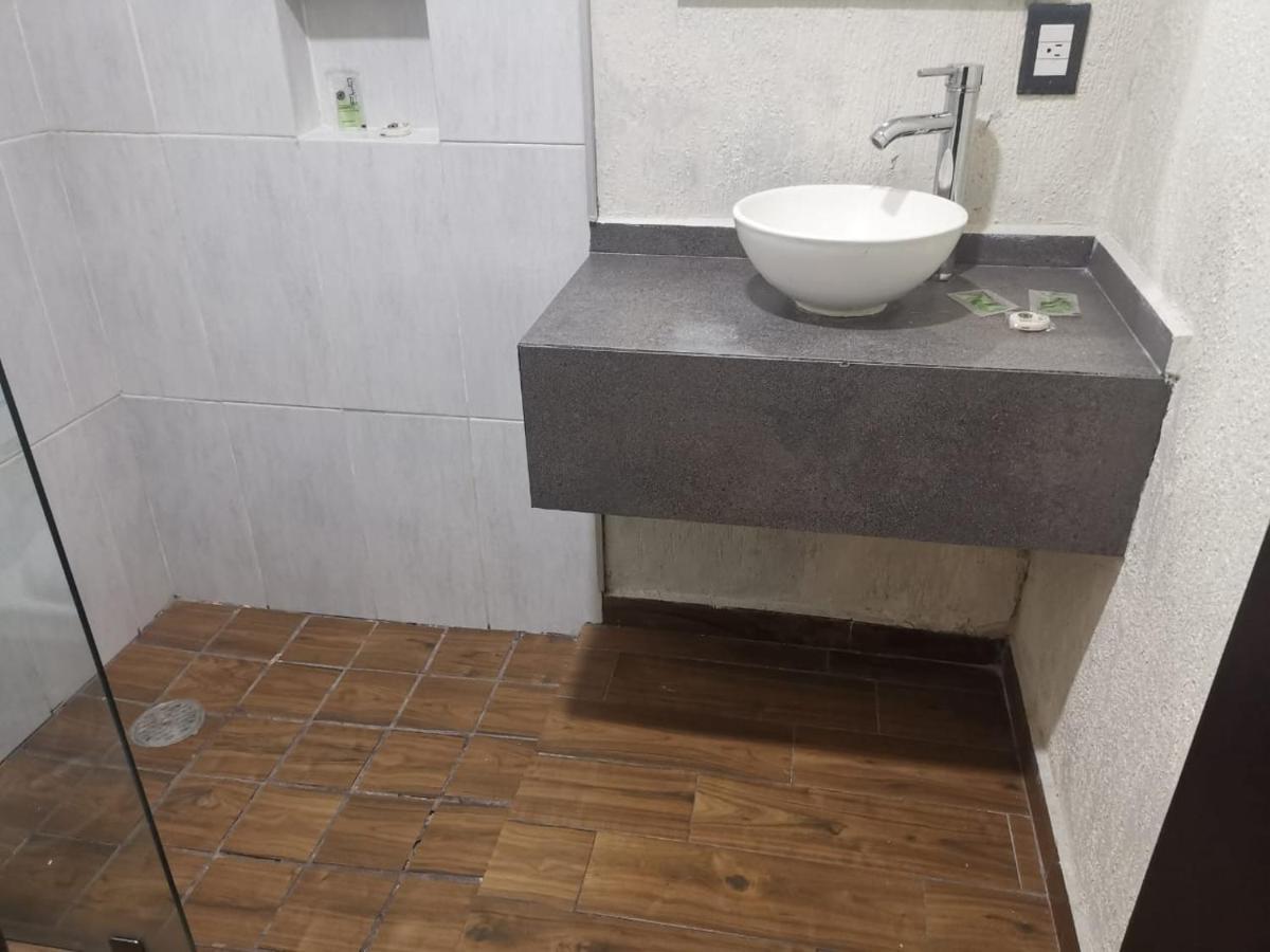 Hotel Jorge Alejandro Guadalajara Buitenkant foto